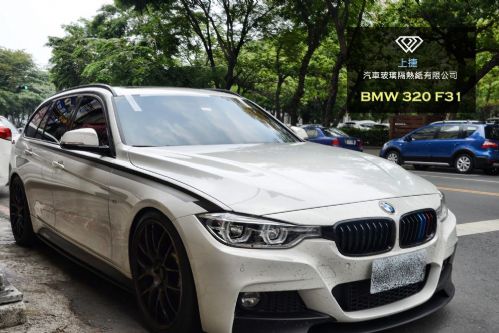 BMW 320 F31